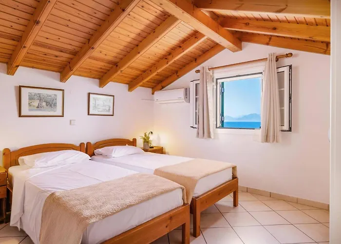 Βίλα Alexandros By Κασσιόπη